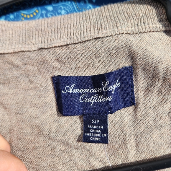 AMERICAN EAGLE OUTFITTERS Silver Sequin Cardigan - Picture 2 of 5